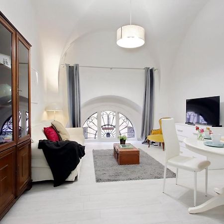 Ponte Cavour Apartment Roma Exterior foto